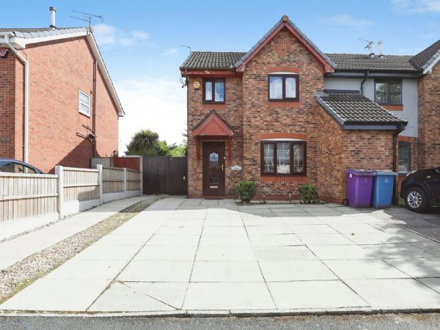 House for sale in Calderstones