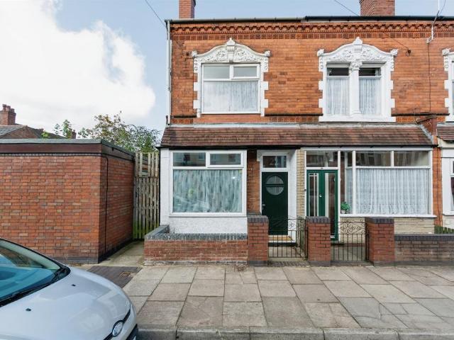 House for sale in Stirchley, West Midlands