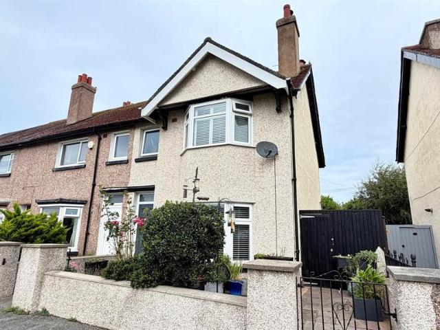 House for sale in Craig-y-don, Llandudno