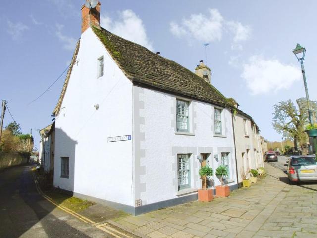 House for sale in Cricklade, Wiltshire