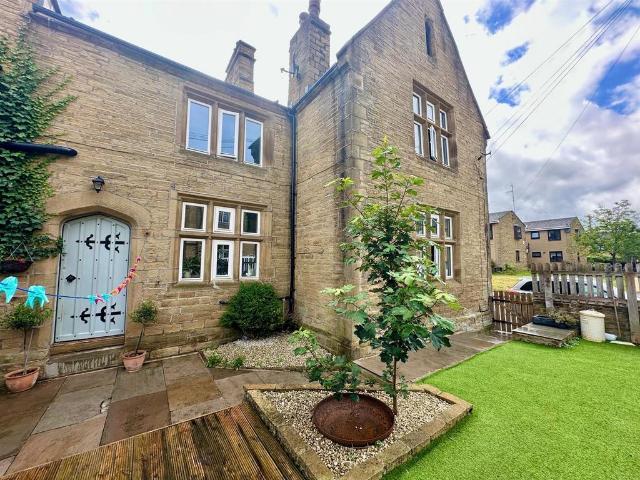 House for sale in Copley, Savile Park