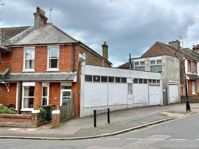 House for sale in Old Town, Eastbourne