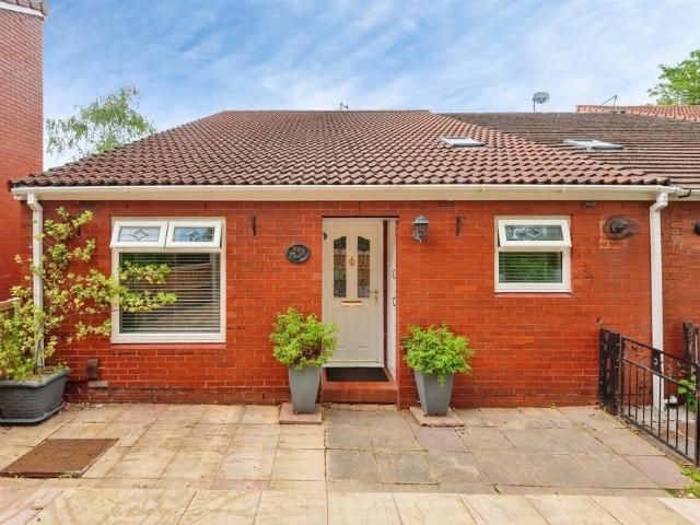 House for sale in Windmill Hill, Halton