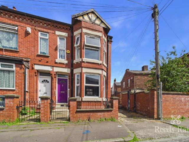House for sale in Georgia, Greater Manchester