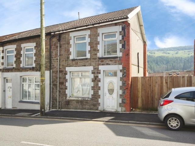 House for sale in Cwm Clydach, Clydach Vale