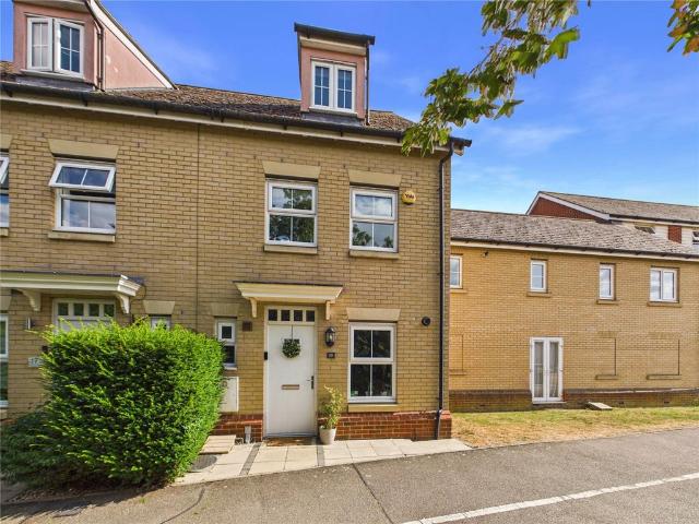 House for sale in Chipping Hill, Essex