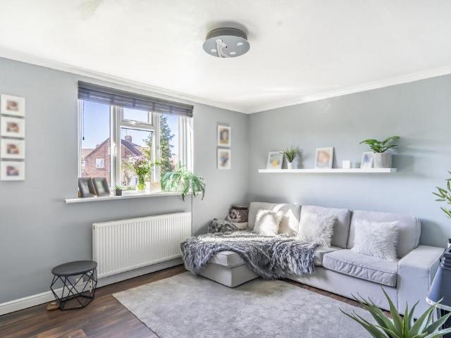 House for sale in High Field, York
