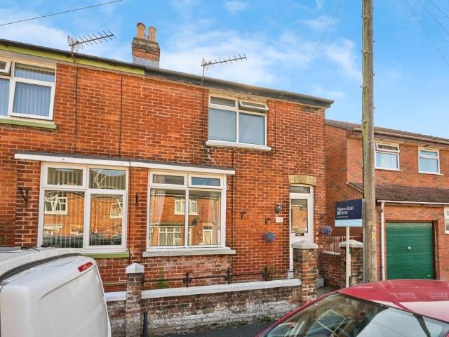 House for sale in East Cowes, Isle Of Wight