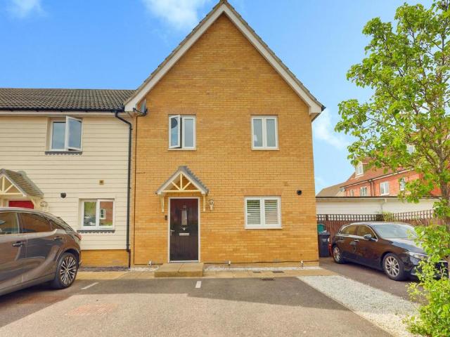 House for sale in Essex