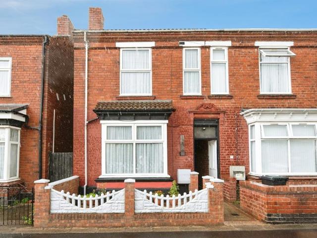House for sale in Oldbury, West Midlands