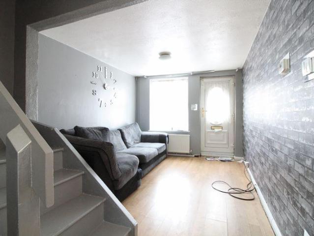 House for sale in Barton-le-clay, Bedfordshire