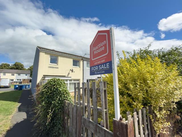 House for sale in Blakelaw, Tyne And Wear