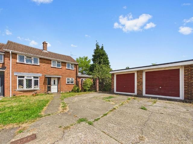 House for sale in Elstree and Borehamwood, Borehamwood