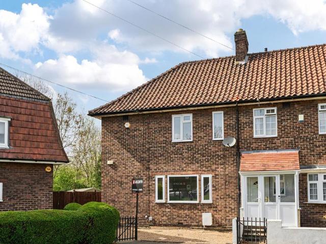 House for sale in London Borough of Lewisham, Greater London