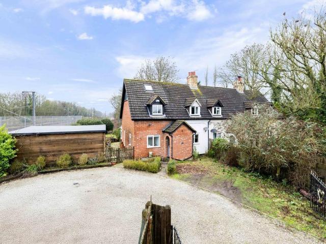House for sale in Folkestone, Kent