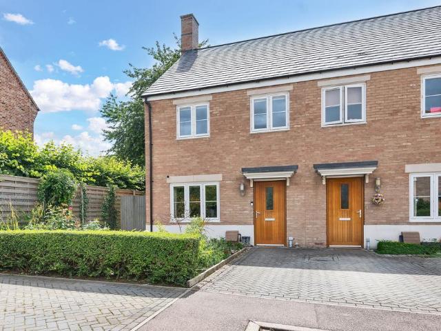 House for sale in King's Walden, Hertfordshire