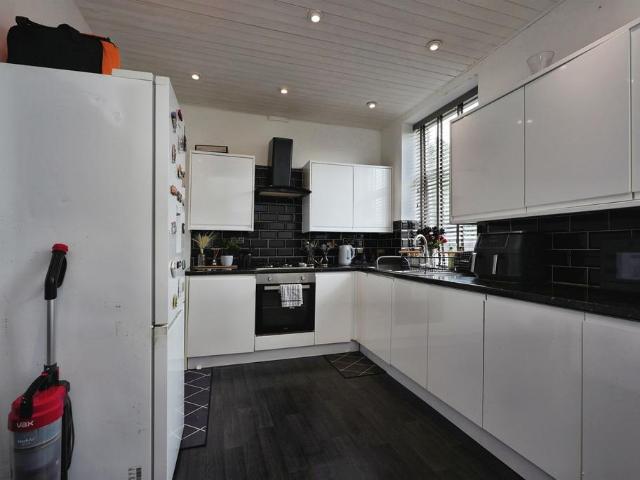 House for sale in Halifax, West Yorkshire