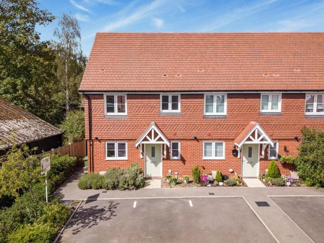 House for sale in Sandown Park, Kent