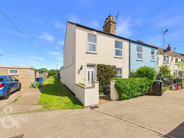 House for sale in Eastbridge, Suffolk