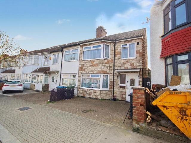 House for sale in Sudbury, Greater London