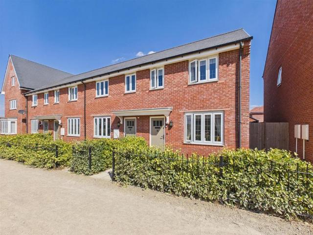 House for sale in Pamington, Gloucestershire