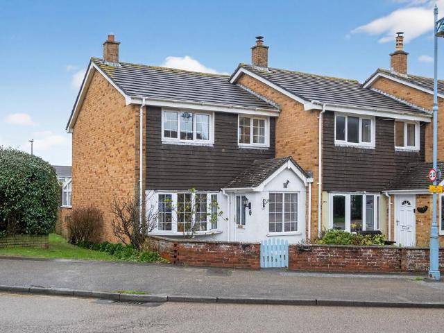 House for sale in Portreath, Cornwall