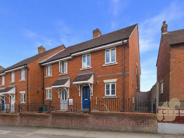 House for sale in Fordham Heath, Essex