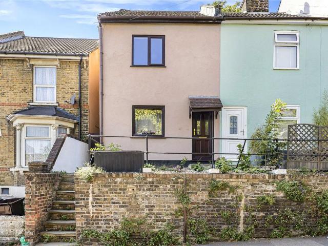 House for sale in Frindsbury