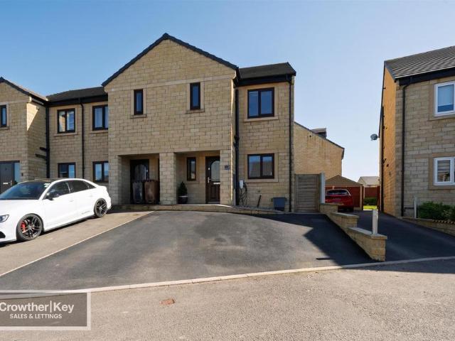 House for sale in Charlesworth, East Midlands