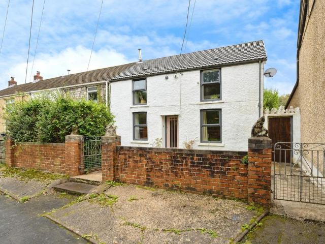 House for sale in Cwmgiedd, Ystradgynlais
