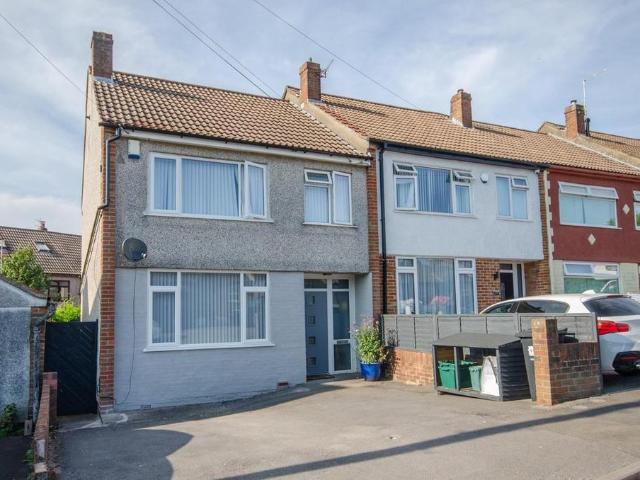 House for sale in Kingswood, South Gloucestershire