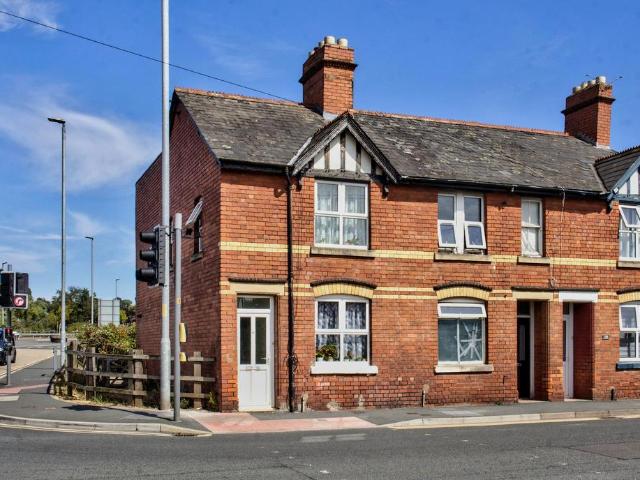 House for sale in Portfields, Lower Bullingham