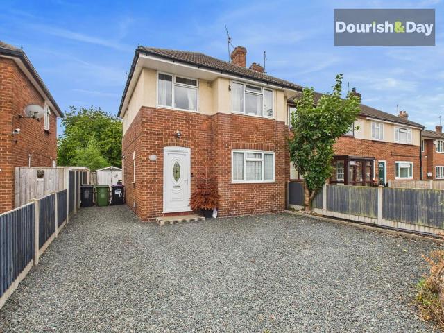 House for sale in Market Drayton, Shropshire
