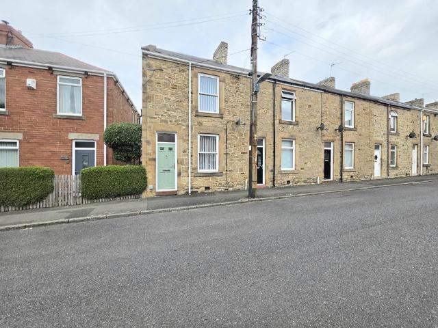 House for sale in Winlaton, Tyne And Wear