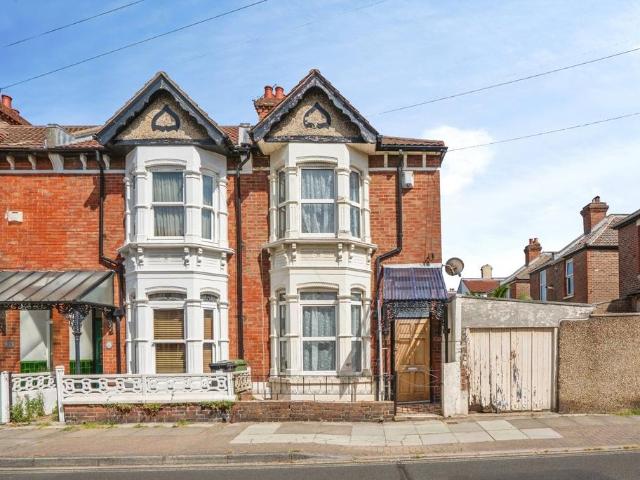 House for sale in Milton, City Of Portsmouth