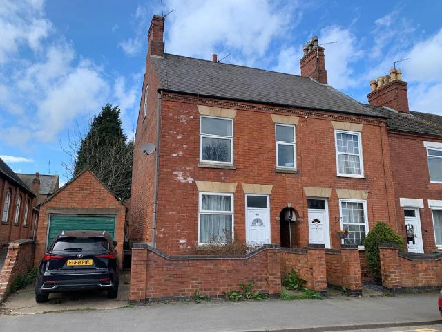 House for sale in Shepshed, Elmfield