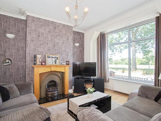 House for sale in Georgia, Greater Manchester