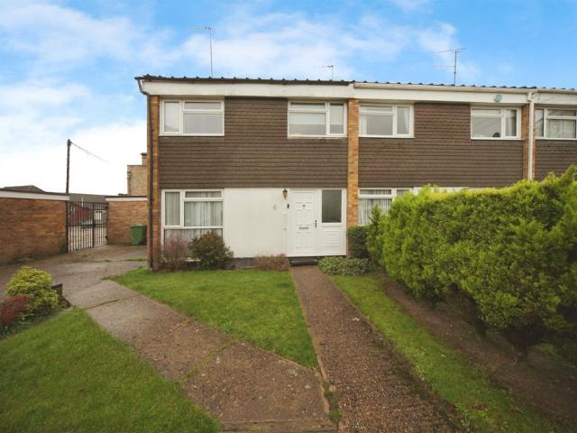House for sale in Dunstable, Bedfordshire