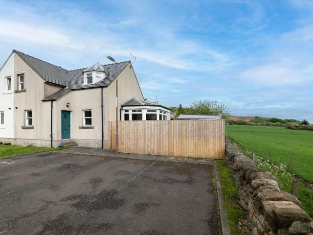 House for sale in Broxburn, Scotland