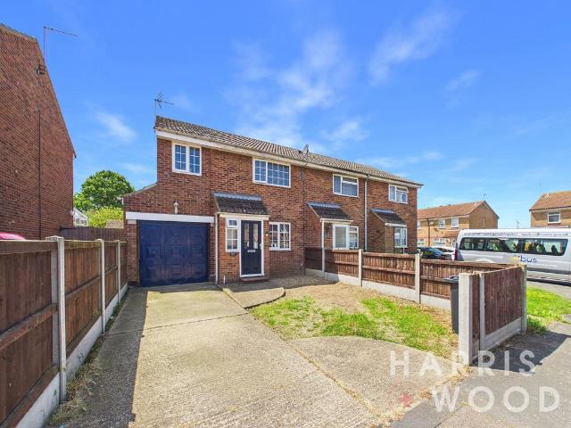 House for sale in Dale Hill, Essex