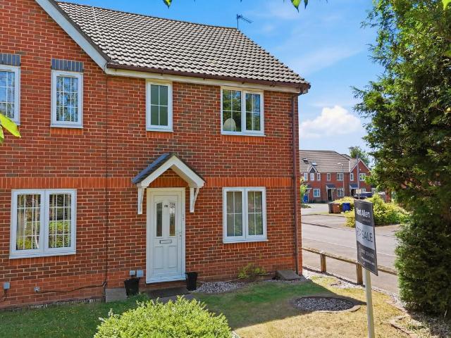 House for sale in South Ockendon, Essex