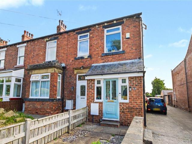 House for sale in Tadcaster, York and North Yorkshire