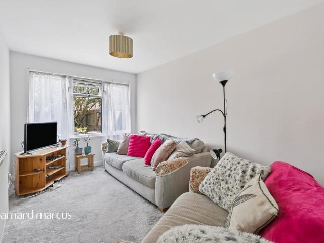 House for sale in West Ewell, Ewell