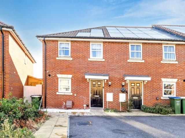 House for sale in Howbury, Greater London