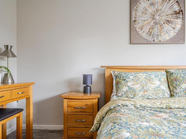 House for sale in Feckenham, City Of Bristol