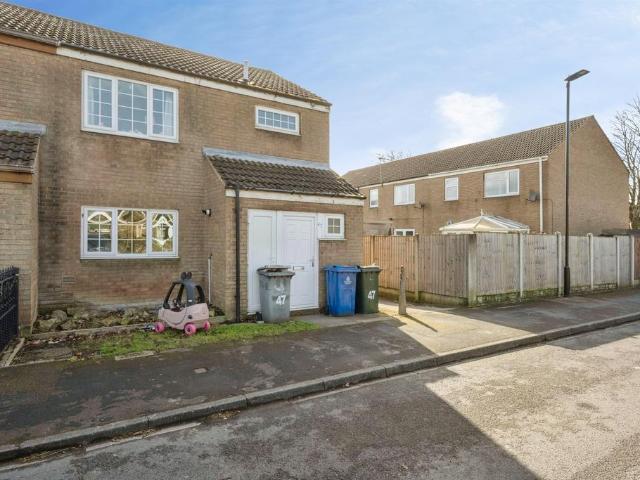 House for sale in Hatfield, South Yorkshire