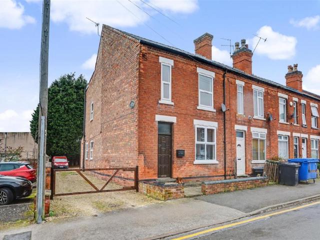 House for sale in Gedling, East Midlands