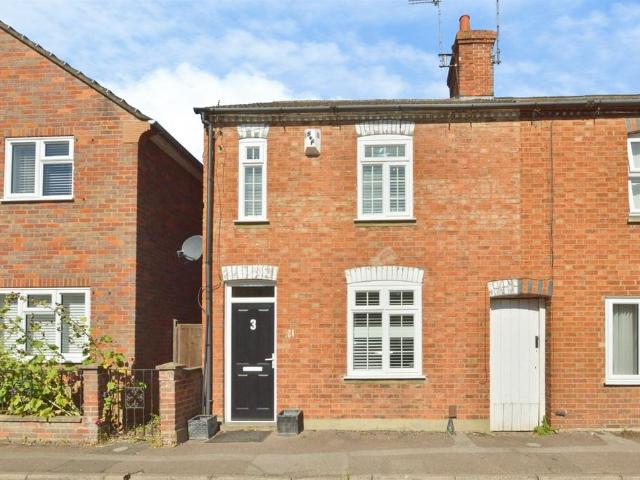 House for sale in Calverton End, Milton Keynes