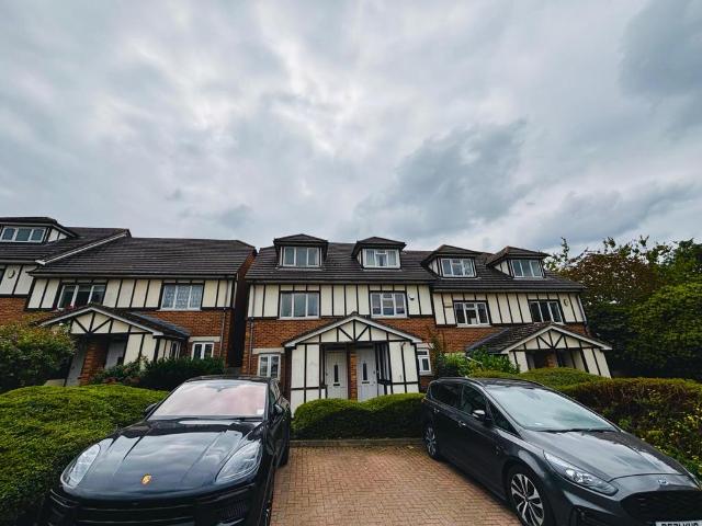 House for sale in Hendon Central, The Hyde