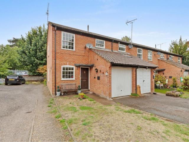 House for sale in Chepping Wycombe, Loudwater